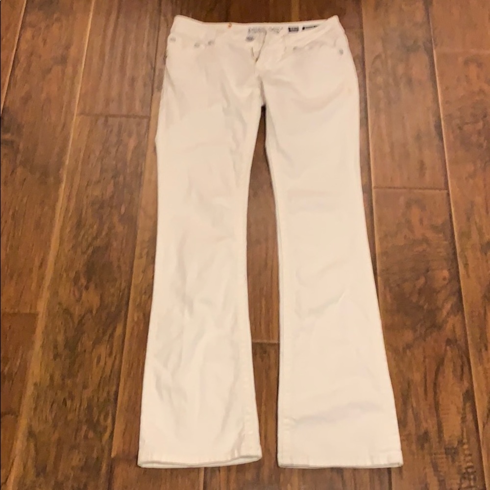 White Miss Me bootcut jeans